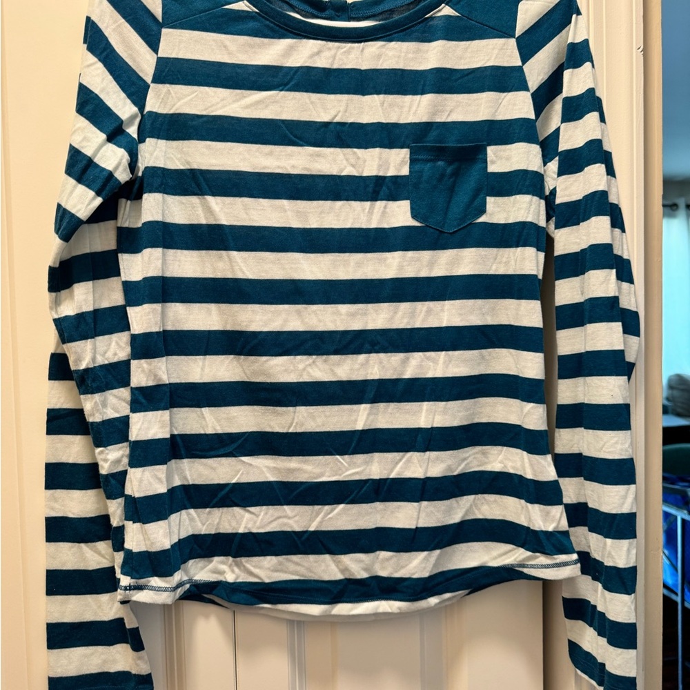 Arizona Jean Company Teal and White Striped Long Sleeve Tee